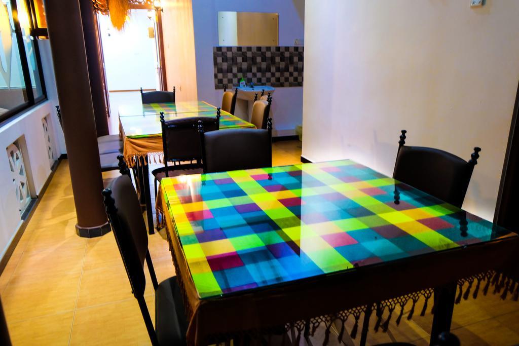 Green View Holiday Resort Канді Екстер'єр фото