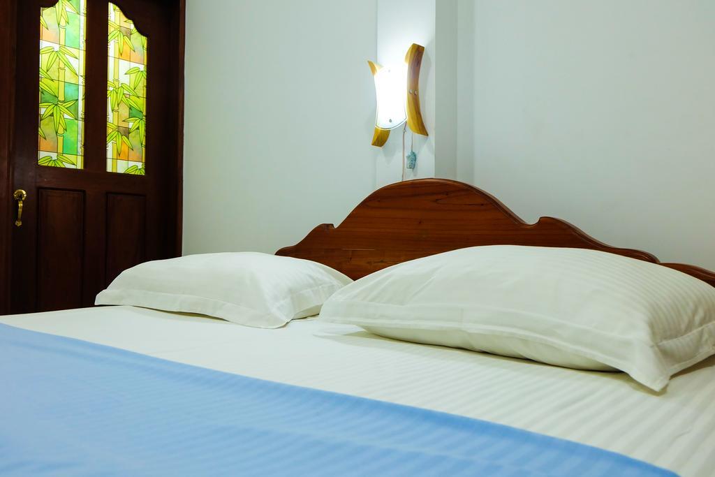 Green View Holiday Resort Канді Екстер'єр фото